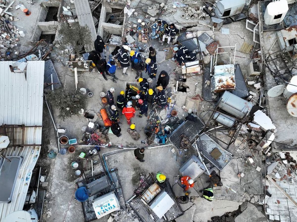تصاویر| اعزام پزشکان کوبایی برای مداوای مجروحان زلزله ترکیه و سوریه