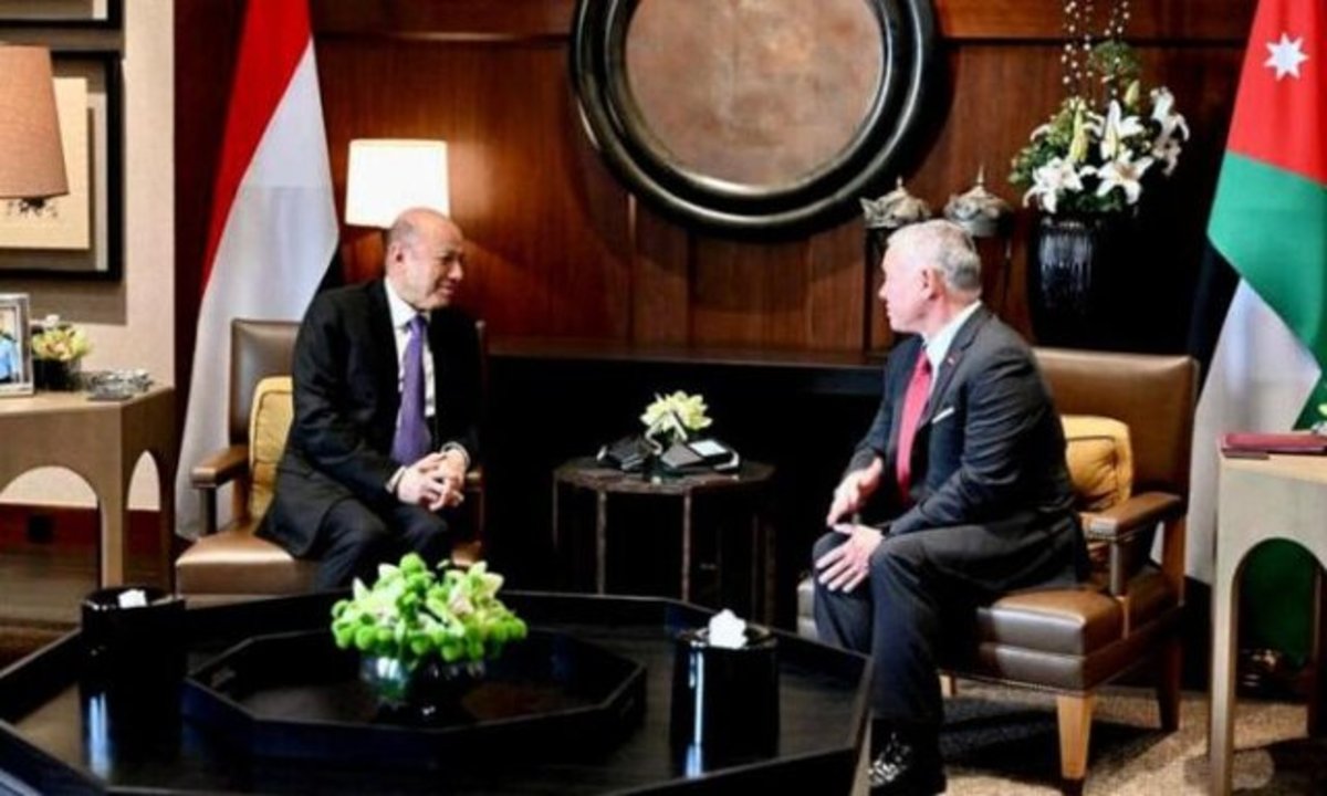 دیدار و گفت‌وگوی رئیس شورای ریاستی یمن با پادشاه اردن
