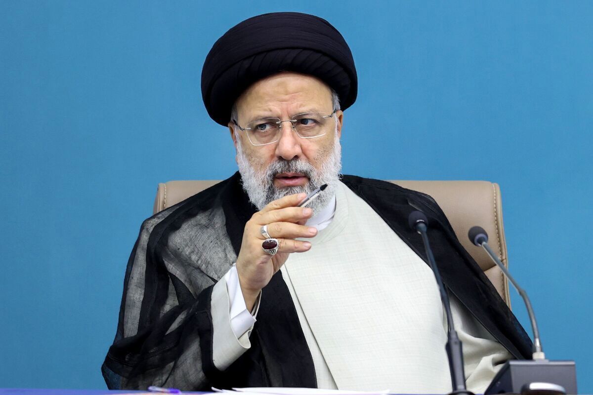 کیهان: رئیسی در انتخابات میاندوره‌ای وارد مجلس خبرگان می‌شود