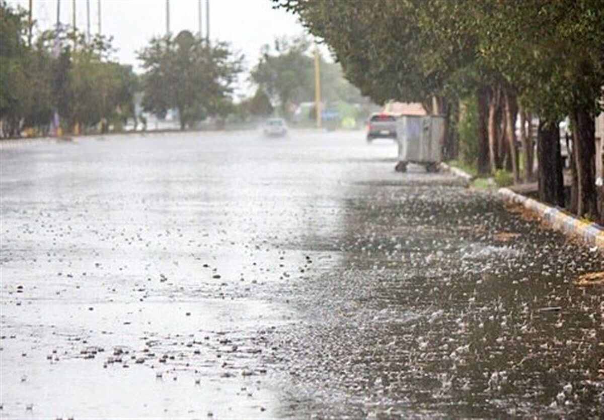 بارش شدید باران در خوزستان / آبگرفتگی خیابان‌ها در اهواز / سامانه بارشی جدید نیز در راه است