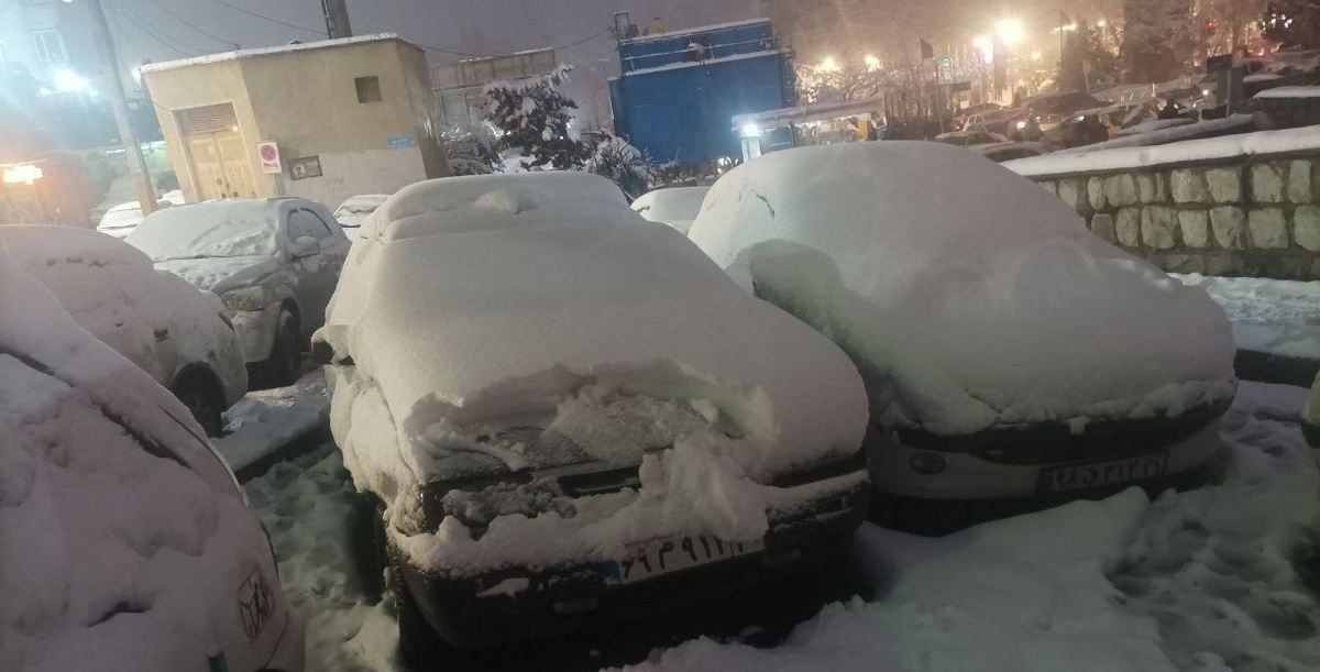 عکس دیدنی از ارتفاع برف در تجریش تهران