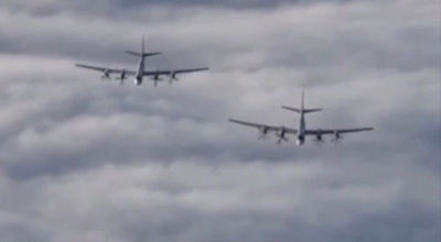 هواپیماهای توپولف 95 ام اس نیروی هواـ فضای روسیه در جریان بمباران مواضع داعش در سوریه
