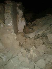  شهرستان کنگاور _ روستای سلیمان اباد تخریب تقریبا کامل خانه بر اثر زلزله.