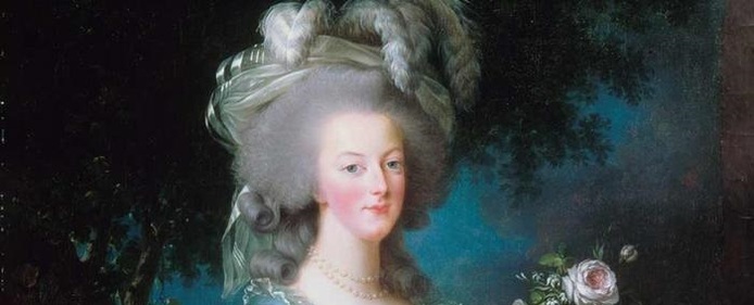 ماری آنتوانت، ملکه اتریشی فرانسه

این ملکه مشهور در وین به دنیا آمد و کوچک‌ترین دختر ملکه ترزا و همسرش فرانسیس اول بود. او در سال ۱۷۷۰ و هنگامی که ۱۴ ساله بود با لویی آگوست، ولیعهد فرانسه، ازدواج کرد و چهار سال بعد ملکه فرانسه شد. با پیروزی انقلاب فرانسه در سال ۱۷۸۹، ماری آنتوانت در حصر خانگی قرار گرفت و سرانجام در سال ۱۷۹۳ اعدام شد.