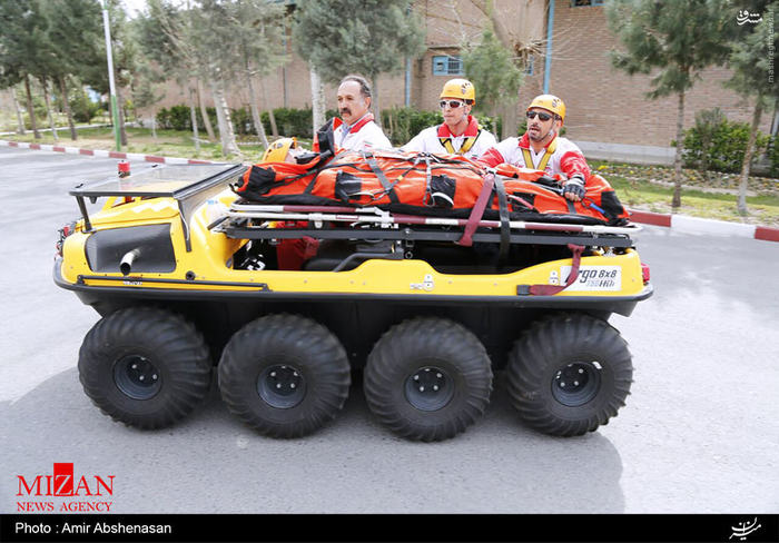 عکس/ خودرو جدید هلال احمر برای انتقال مصدومان