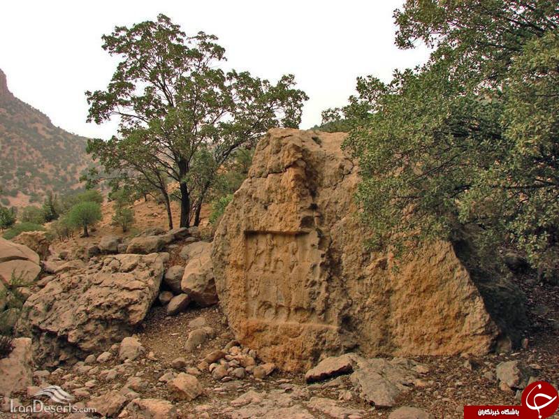 ایران‌زیبا؛ سنگ‌هایی عجیب به شکل انسان + تصاویر
