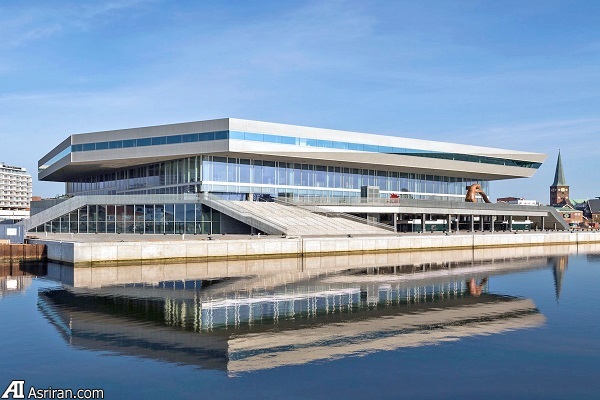 تصاویر/ بزرگترین کتابخانه اسکاندیناوی از خورشید نیرو می گیرد
