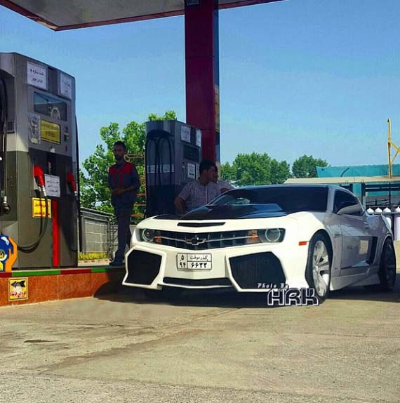 ترکیب دو خودروی میلیاردی در تهران+عکس