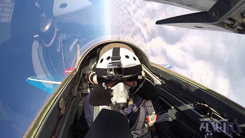 ۵۰,۰۰۰,۰۰۰ تومان برای ۲۵ دقیقه پرواز با میگ-۲۹/ تور پرواز با جنگنده مشهور روسیه+فیلم و تصاویر