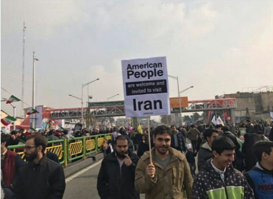 پیامی متفاوت از ایران برای مردم آمریکا+تصاویر