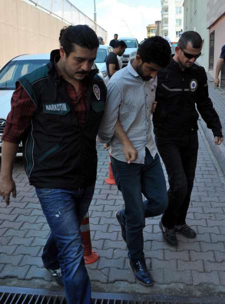 3 ایرانی در ترکیه بازداشت شدند+تصاویر
