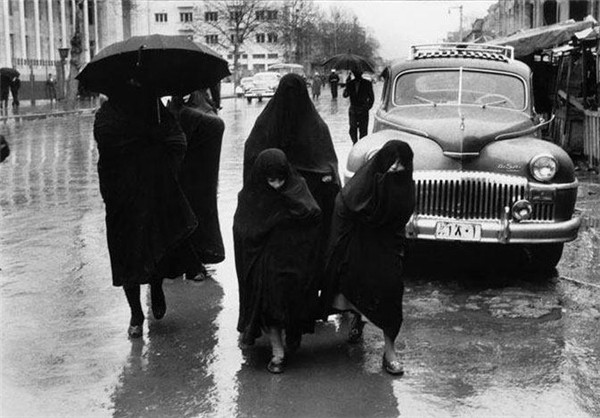 زنان تهرانی در سال ۱۳۳۱ +تصاویر