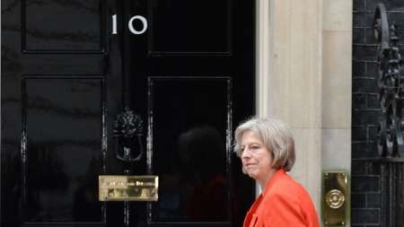 نخست‌وزیر انگلیس انتخاب شد/ این خانم صندلی دیدیو کامرون را گرفت+تصویر