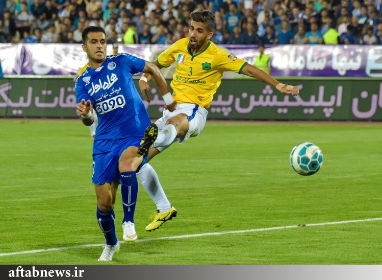 فوتبالیست های رزمی کار/تصاویر