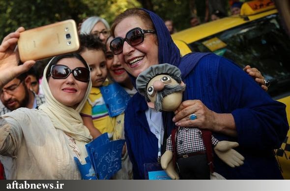 تصاویر/ راهپيمايي عروسك ها/ به مناسبت افتتاحيه جشنواره تئاتر عروسكي