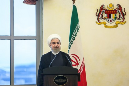 روحانی: خشونت، یاس و عدم خودباوری آینده جهان اسلام را تهدید می‌کند