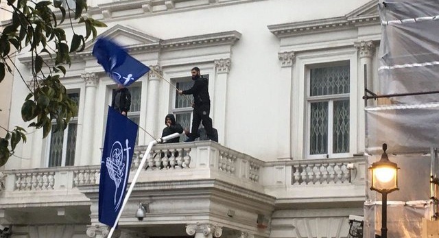 ماجرای تعرض به سفارت ایران در لندن/بازداشت مهاجمان و اعتراض شدید ایران+فیلم و عکس