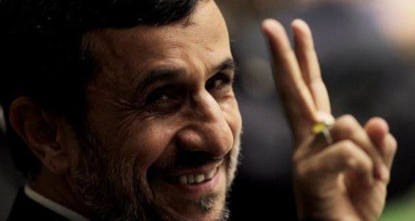 چالش اصولگرايان در مواجهه با احمدی‌نژاد؛ از باطنش خبر نداشتيم/ او را عددی نمي‌بينیم!