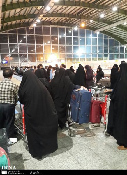زائران سرگردان در عراق به ایران بازگشتند+تصاویر