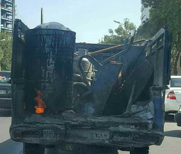 عکس/ حرکت وانت مرگبار در مشهد!