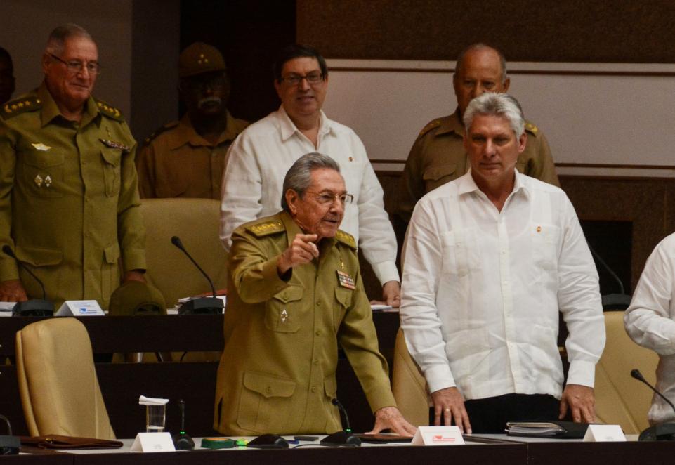 کوبا بدون کاسترو: آیا رائول کناره‌گیری می‌کند؟