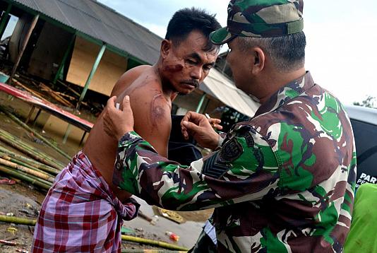 سونامی مرگبار در اندونزی با هزاران کشته و زخمی
