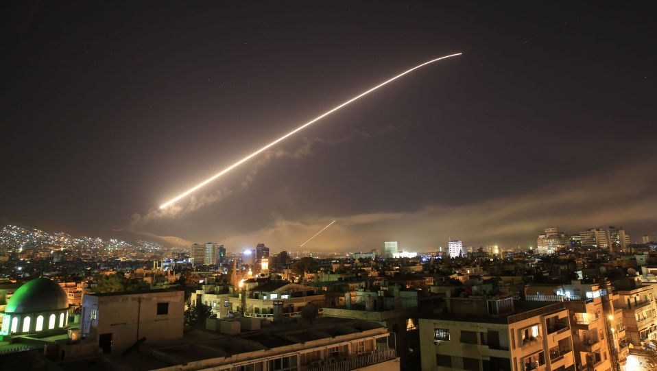 اسرائیل: به مواضع نیروهای ایران در سوریه حمله کردیم|روسیه: پدافند سوریه، ۳۰ موشک اسرائیلی را نابود کرد