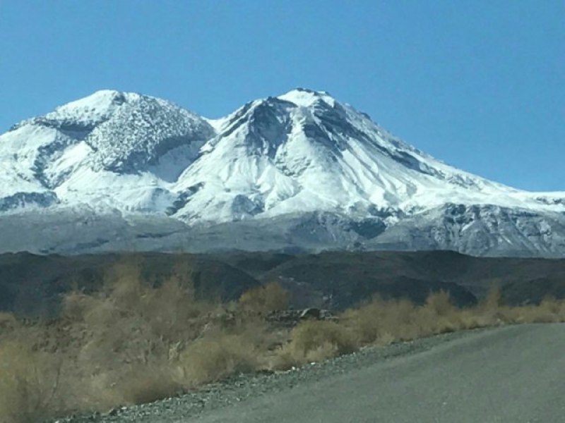 عروس زیبای کویر باردیگر خودنمایی می‌کند/ تفتان سفیدپوش شد+عکس