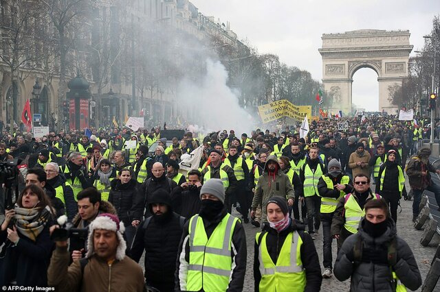 افزایش خشونت‌ها در اعتراضات جلیقه زردهای فرانسه