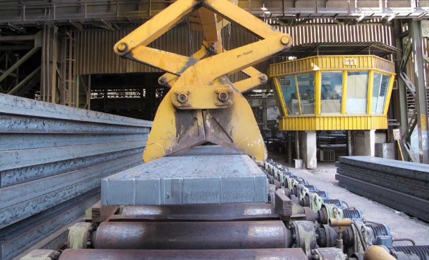 همزمان با رشد ۱۵ درصدی تولید در گروه فولاد مبارکه صورت گرفت؛رشد ۲۷ درصدی تولید فولاد خام ایران