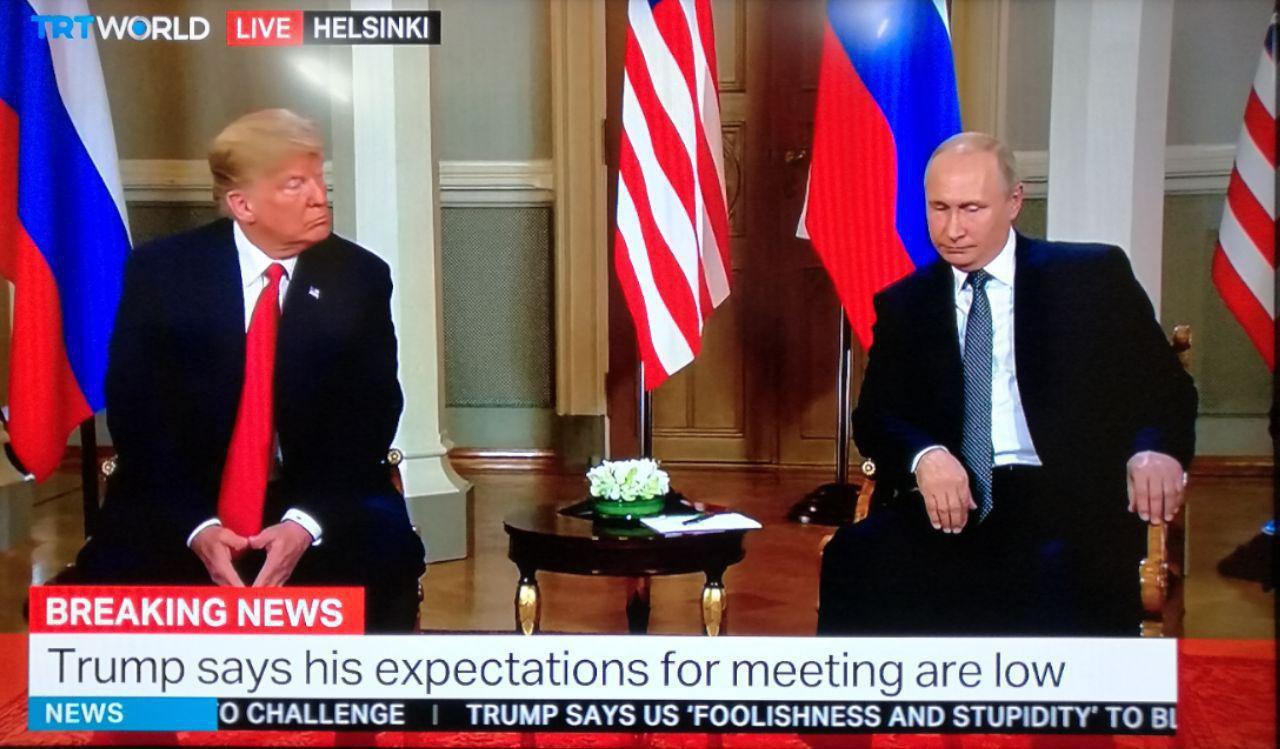ترامپ و پوتین در حال گفت وگو با خبرنگاران/عکس