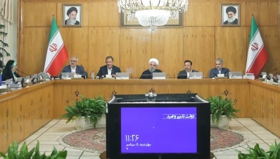 در جلسه هیات دولت به ریاست روحانی تصویب شد: هیچکس را نمی‌توان به عذری غیر از عدم صلاحیت علمی مقرر از آموزش در مقاطع مختلف تحصیلی محروم نمود