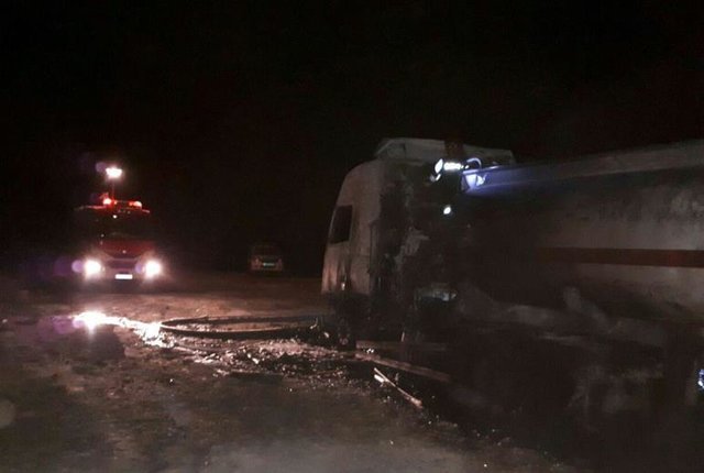 هویت هیچ جسدی  از حادثه اتوبوس نطنز-کاشان شناسایی نشده/ 19 کشته و 27 نفر مصدوم+ اسامی مصدومان/عکس