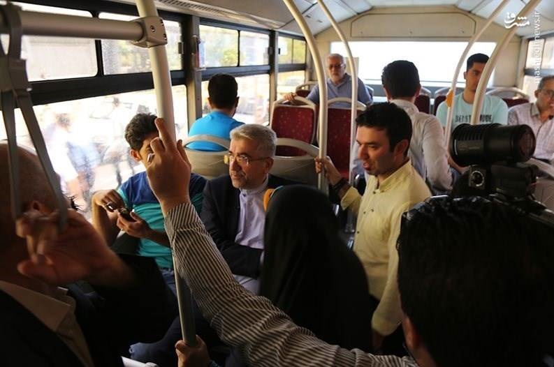 تصاویر| اتوبوس‌سواری و بازارگردی وزیر نیرو در هفته دولت