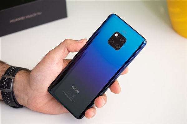 رکورد جدید هوآوی در پیش فروش Huawei Mate 20