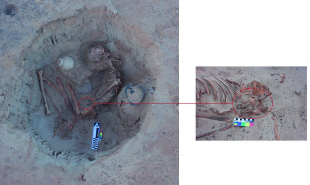 کشف گور ۳۷۰۰ ساله زن باردار در مصر + عکس