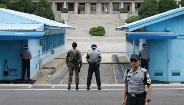 پاسداران مرزی دو کره غیرمسلح شدند