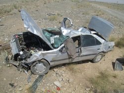 ۱۰ کشته و مجروح در واژگونی خودروی ۴۰۵