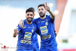 بازیکن جدید استقلال دوشنبه به تهران می‌رسد/ میلیچ آبی‌ها را امیدوار کرد