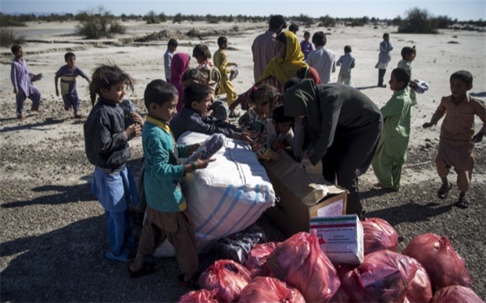 شرم سیلاب در مقابل فقر بلوچستان+تصاویر شرم سیلاب در مقابل فقر بلوچستان+تصاویر