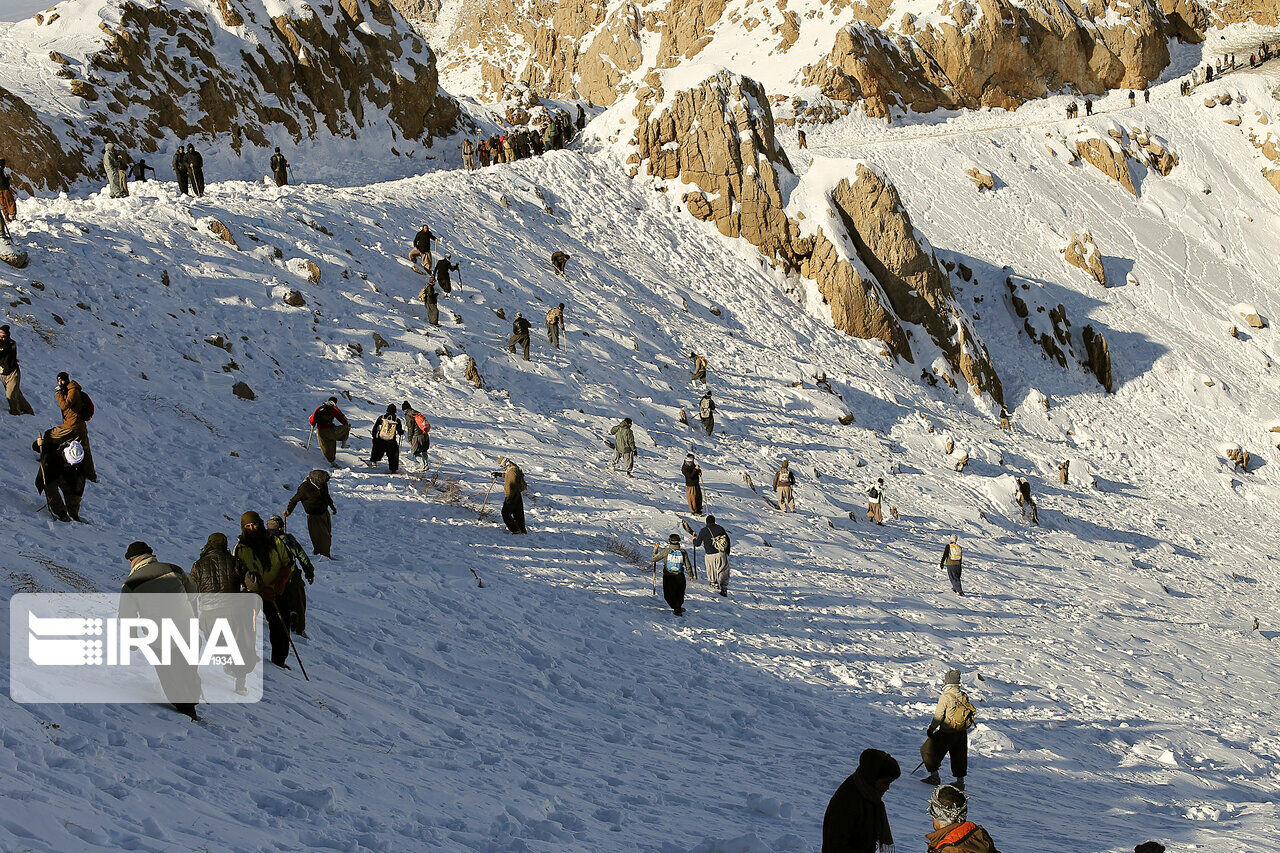 کولبر سقزی بر اثر سرما جانباخت