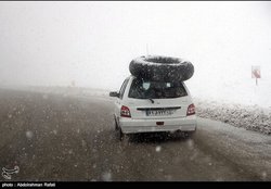 هشدار پلیس راهور: کولاک شدید در جاده‌ها/ زنجیر چرخ داشته باشید