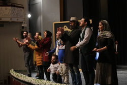 حاشیه‌های اختتامیه جشنواره تئاتر فجر