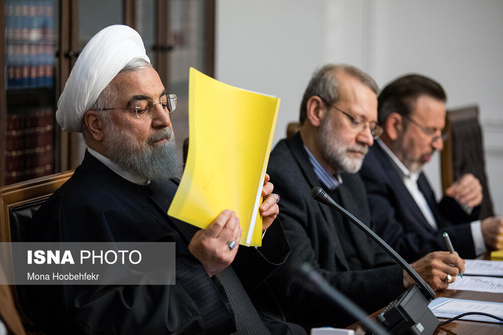تصویری از سران قوا در جلسه امروز شورای عالی فضای مجازی