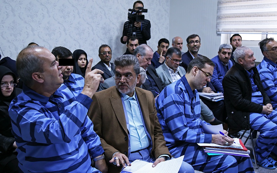 مرزهای تازه فساد اقتصادی در ایران؛ جزئیات یک پرونده مخوف بانکی! مرزهای تازه فساد اقتصادی در ایران؛ جزئیات یک پرونده مخوف بانکی!