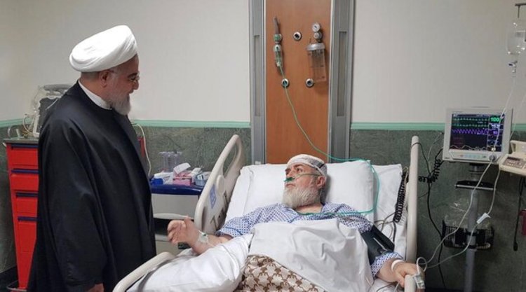 روحانی از حجت‌الاسلام شهیدی عیادت کرد+عکس