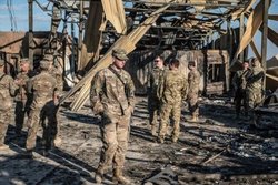 وزارت دفاع آمریکا اعلام کرد: وضعیت وخیم ۸ سرباز آسیب دیده آمریکایی در پی حمله ایران