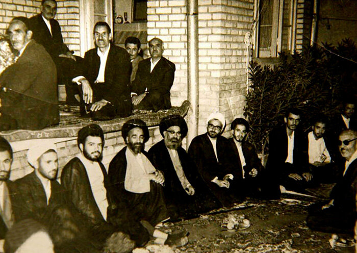 مراسم عروسی شهید اندرزگو در سال ۱۳۵۰/عکس