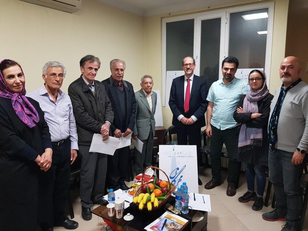 درخواست برای خاکسپاری اسکندر فیروز در پارک پردیسان تهران درخواست برای خاکسپاری اسکندر فیروز در پارک پردیسان تهران
