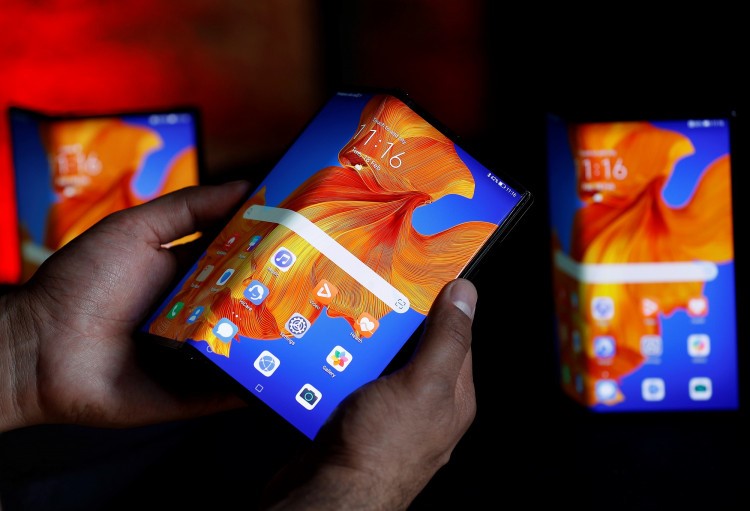 اتمام موجودی گوشی تاشوی Huawei Mate Xs در چند ثانیه! اتمام موجودی گوشی تاشوی Huawei Mate Xs در چند ثانیه!